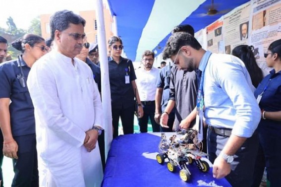 CM Manik Saha visited Techno India University, launched Govt facility there. TIWN Pic Nov 15 CM Manik Saha visited Techno India University, launched Govt facility there. TIWN Pic Nov 15